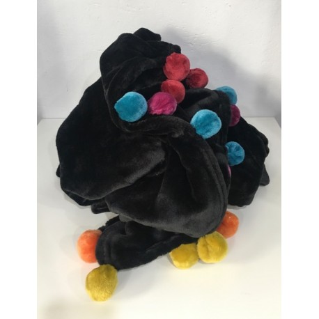 Manta Negra Bolitas