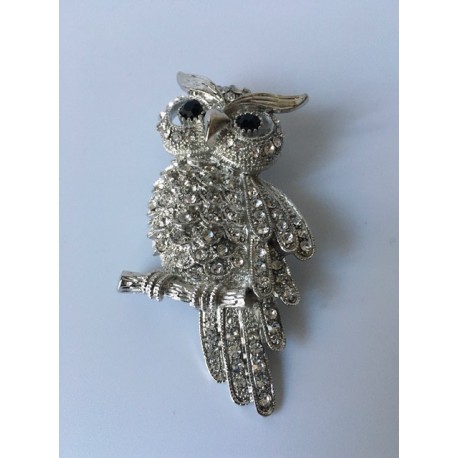 Broche Buho
