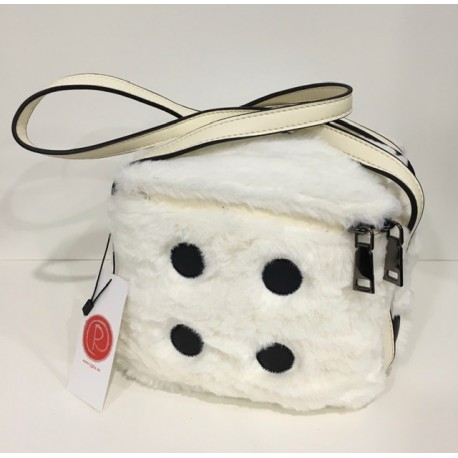 Bolso Peluche Dado