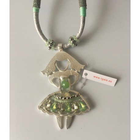 collar-menina-verde