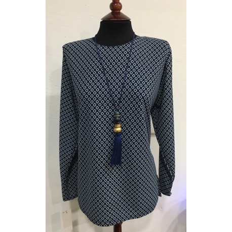 camiseta-azul-grande