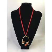 collar-herradura-roja