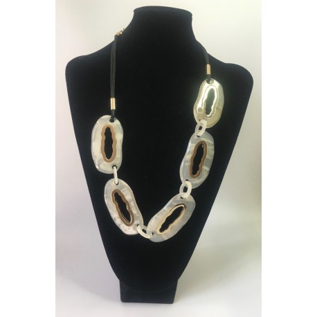 Collar Elena