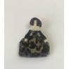 Broche-menina-negra
