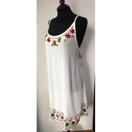 vestido-verano-bordado