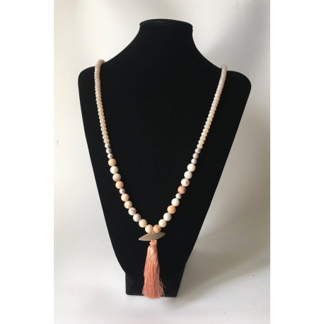 collar-bolitas-cristal-rosa