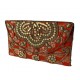 bolso-fiesta-mano-color-naranja-detalles-dorado
