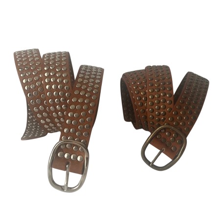 Cinturón Cuero Tachuelas Plateadas