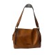 Bolso marrón camel con correa bandolera y asa de hombro