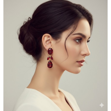 Pendientes Pequeños de Diseño Floral Rojo Intenso
